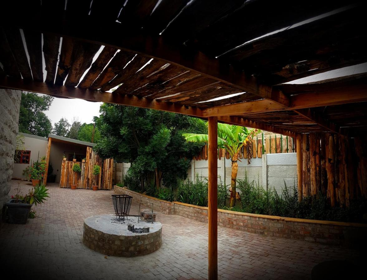 Uthando Backpackers Lodge Oudtshoorn Εξωτερικό φωτογραφία