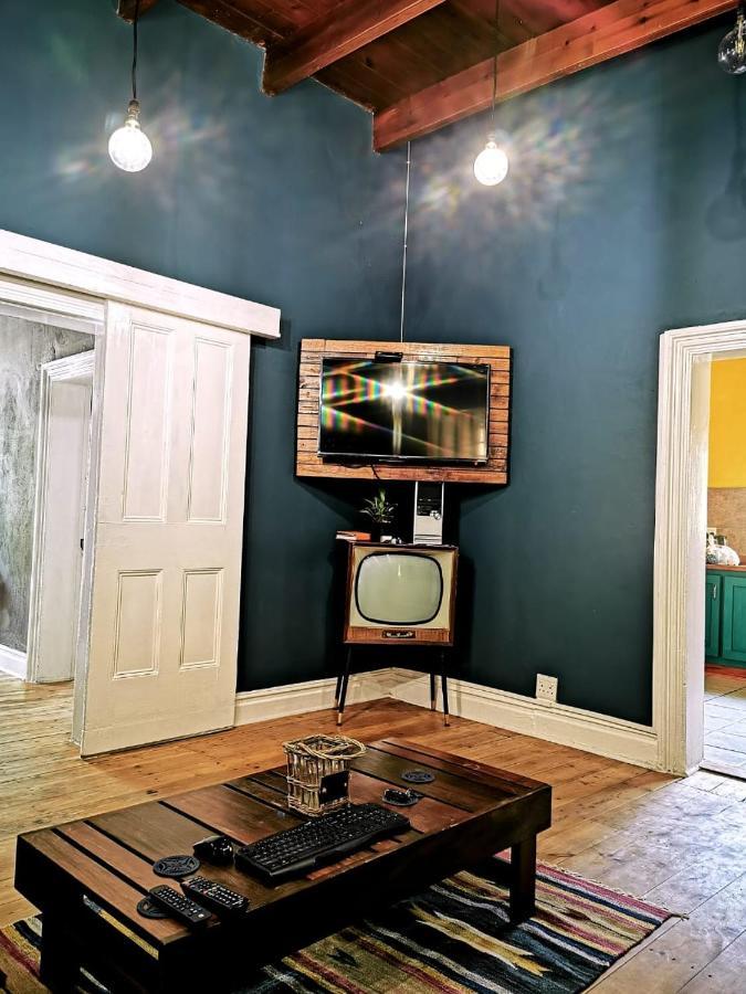 Uthando Backpackers Lodge Oudtshoorn Εξωτερικό φωτογραφία
